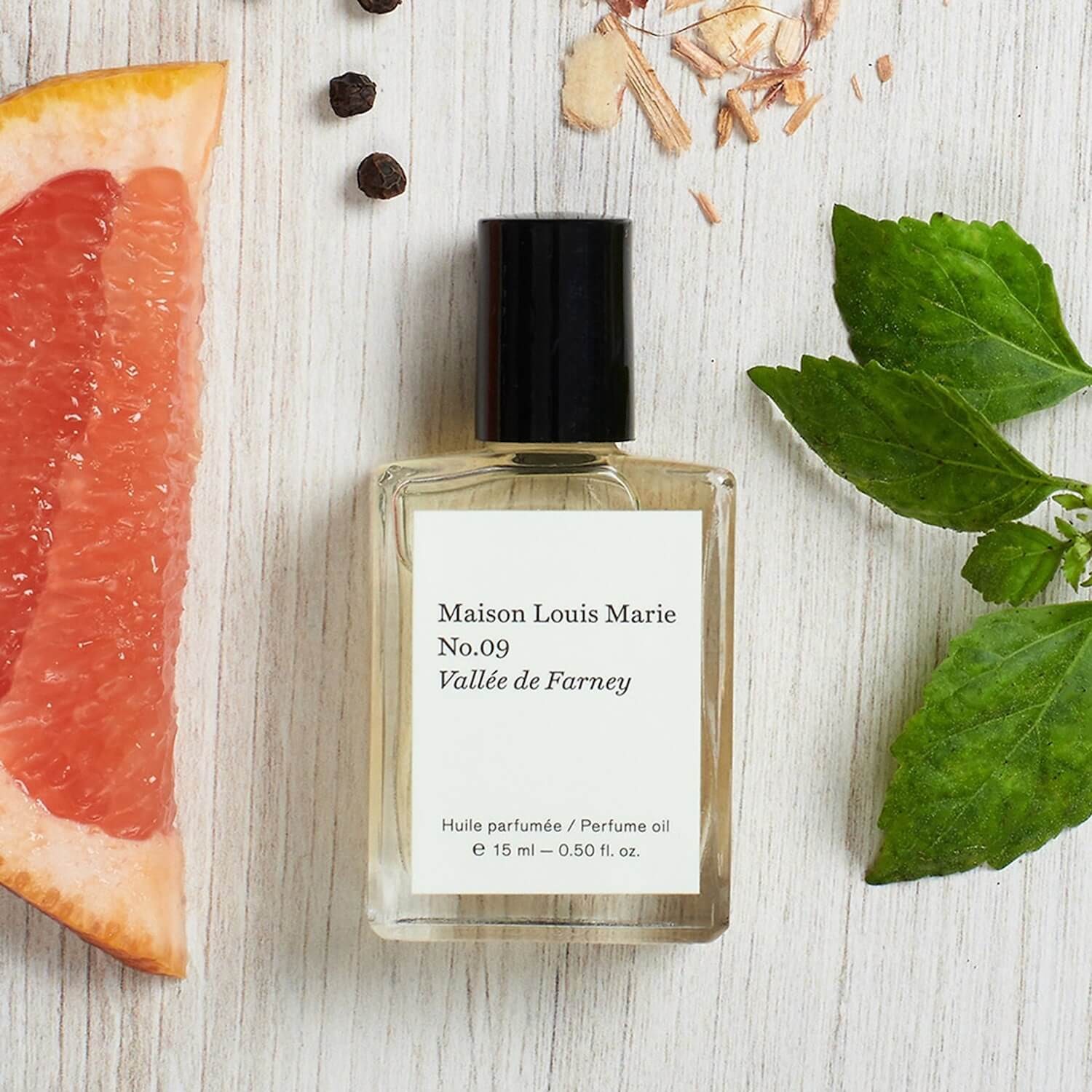 NO.09 VALLÉE DE FARNEY PERFUME OIL (ACEITE DE PERFUME)